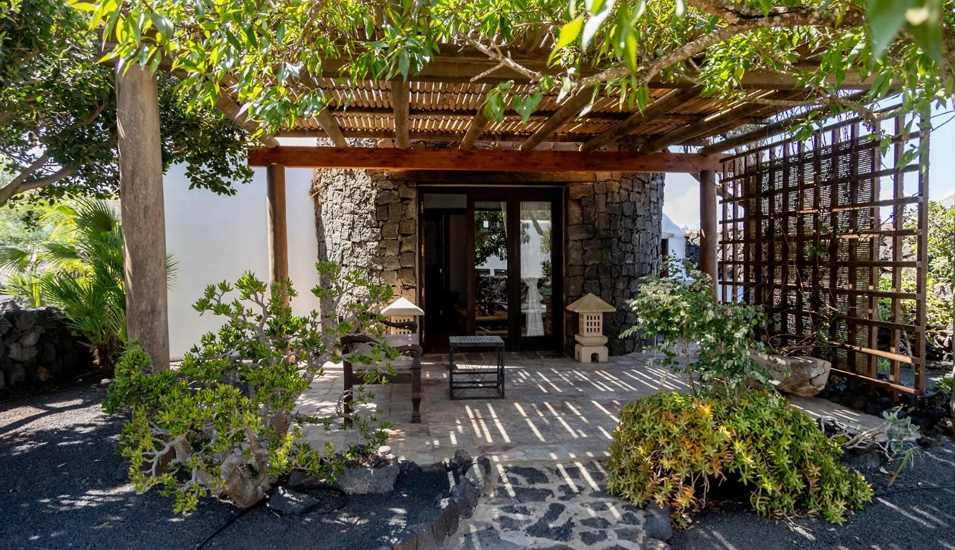 Üdülőközpont Finca Tomaren San Bartolomé