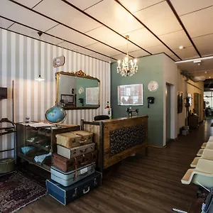 https://pars-tailors-hostal.catalonia-hotels.com