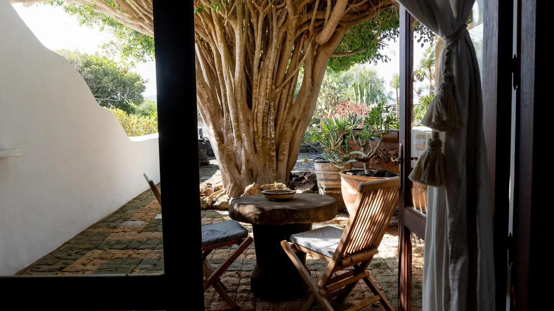 Hotel Casa Tomarén San Bartolomé Spagna